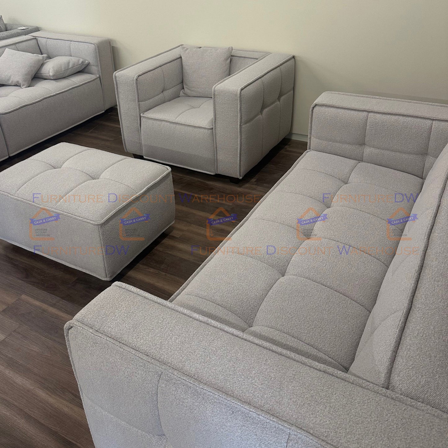 LVT Floor Planks Tiles Self Adhesive Vinyl Flooring - 4 Colours | 7pcs (1m²) / 36pcs (5m²)
