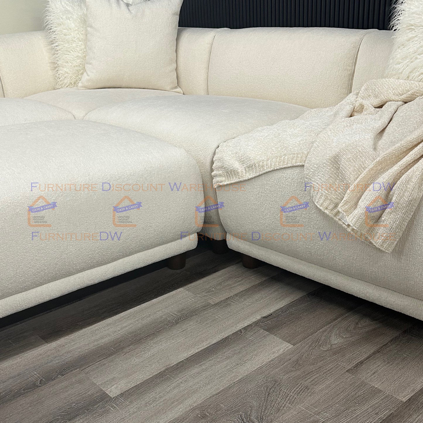 LVT Floor Planks Tiles Self Adhesive Vinyl Flooring - 4 Colours | 7pcs (1m²) / 36pcs (5m²)
