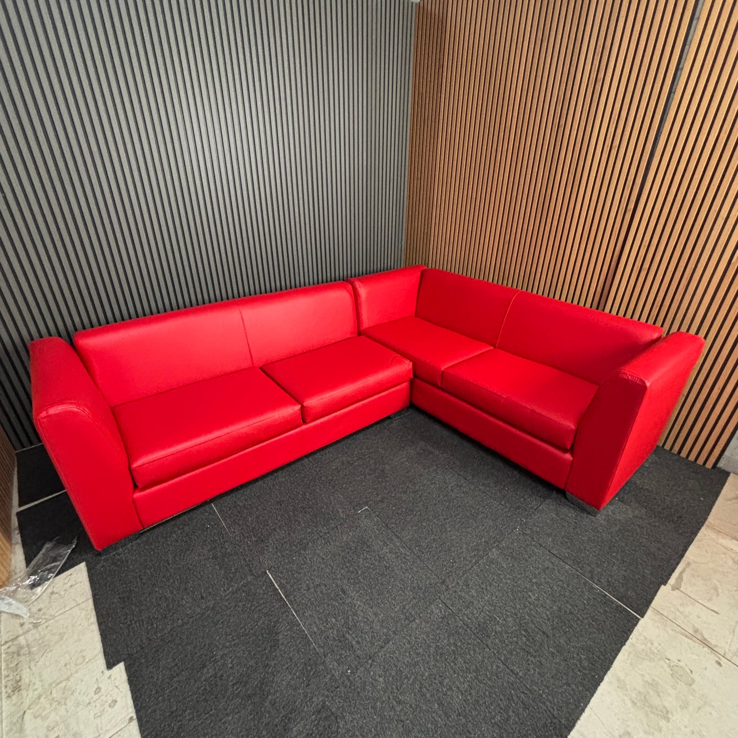 CLEARANCE - Bologna 5 Seater Leather Corner Sofa - Red